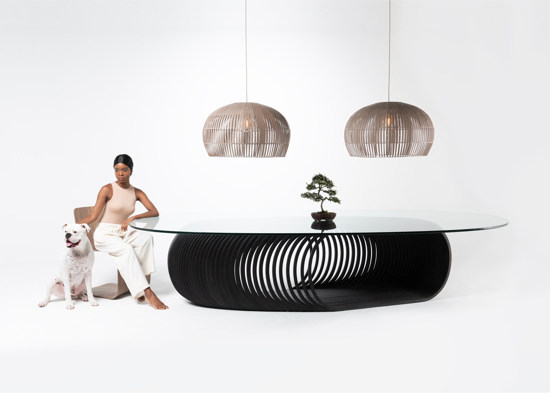 Mola Dining Table Medium 