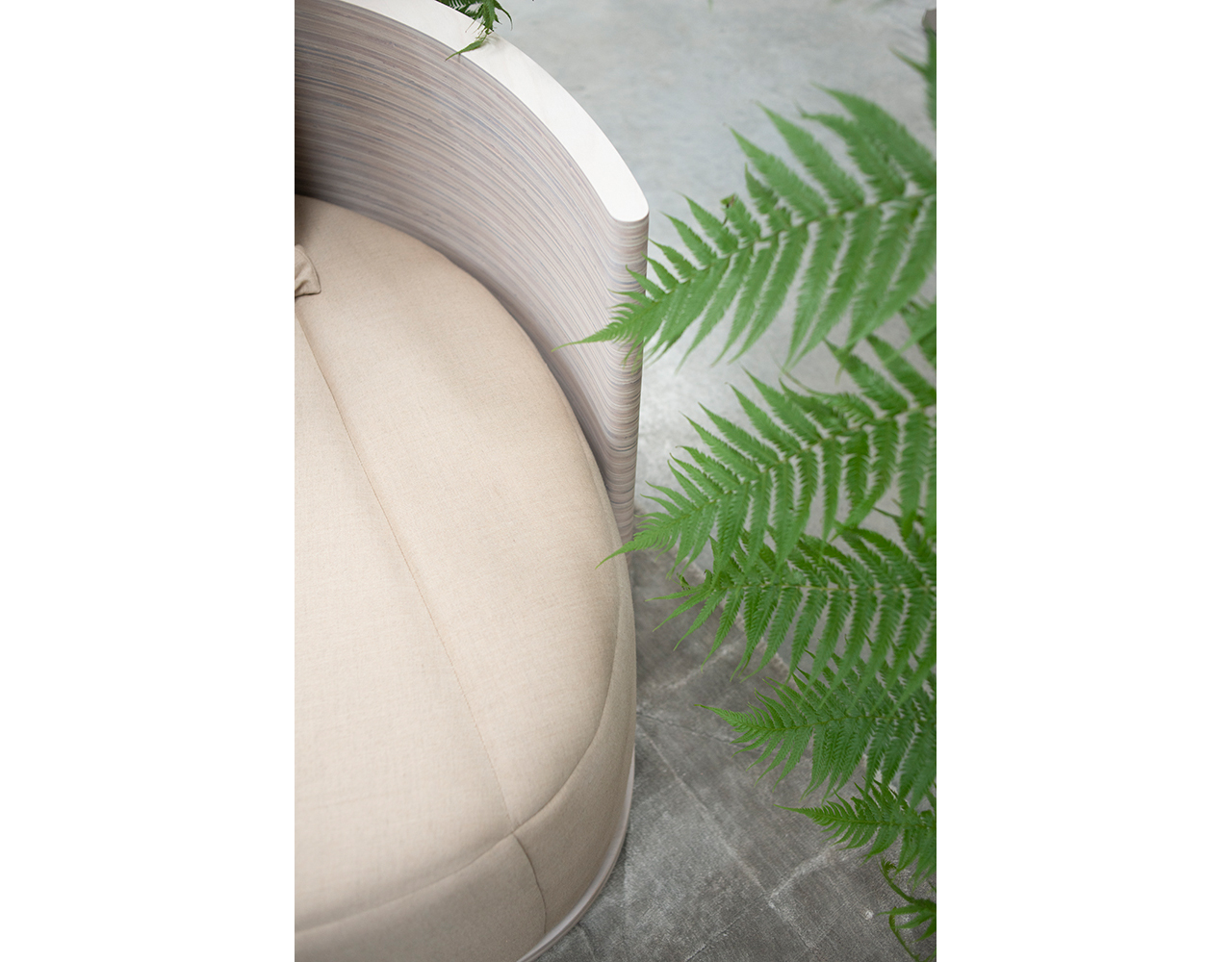Boomerang Love Seat