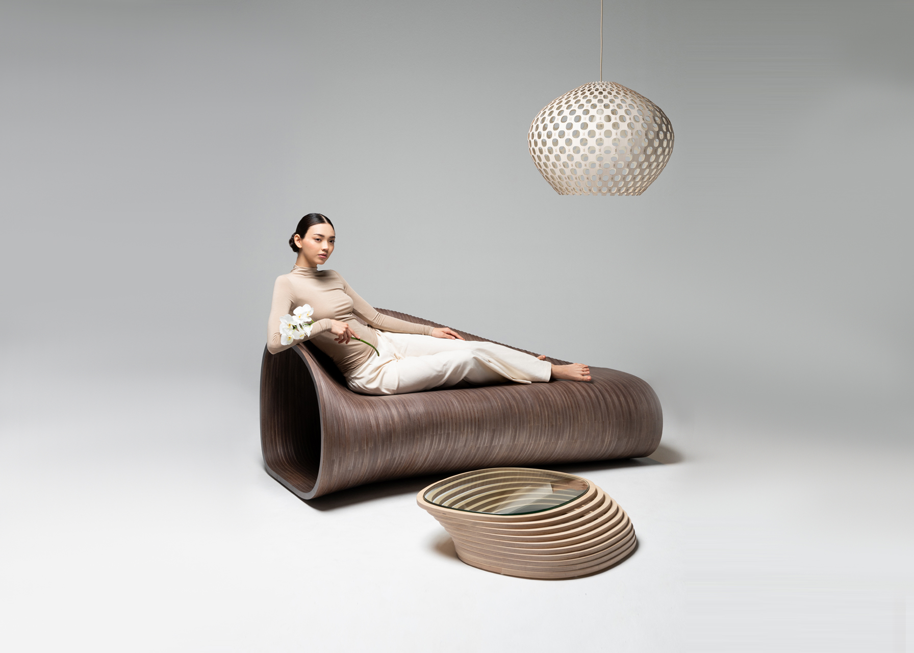 Soave Chaise